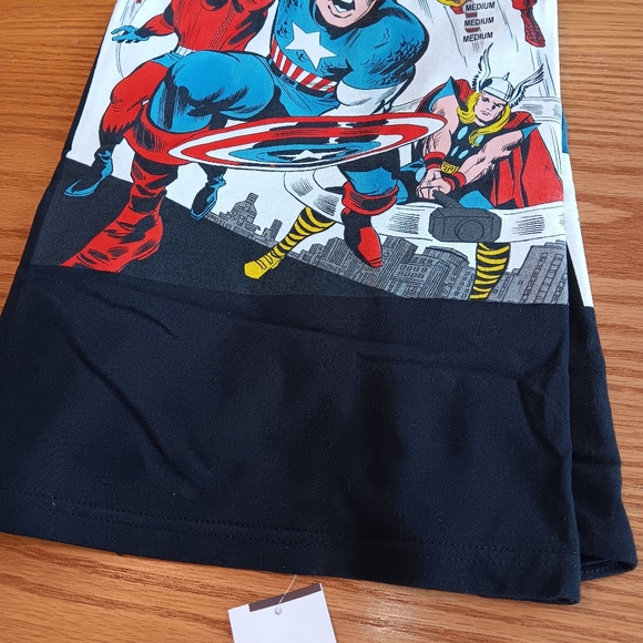 THE AVENGERS MEDIUM BLACK - Picture 4 of 8